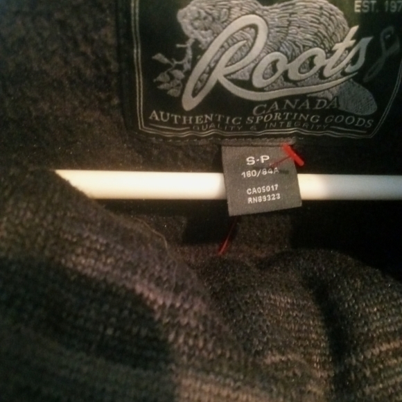 Roots Grey Trench Coat - Picture 3 of 10